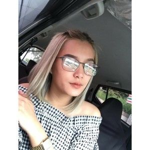 Meet your Posher, Rochelle